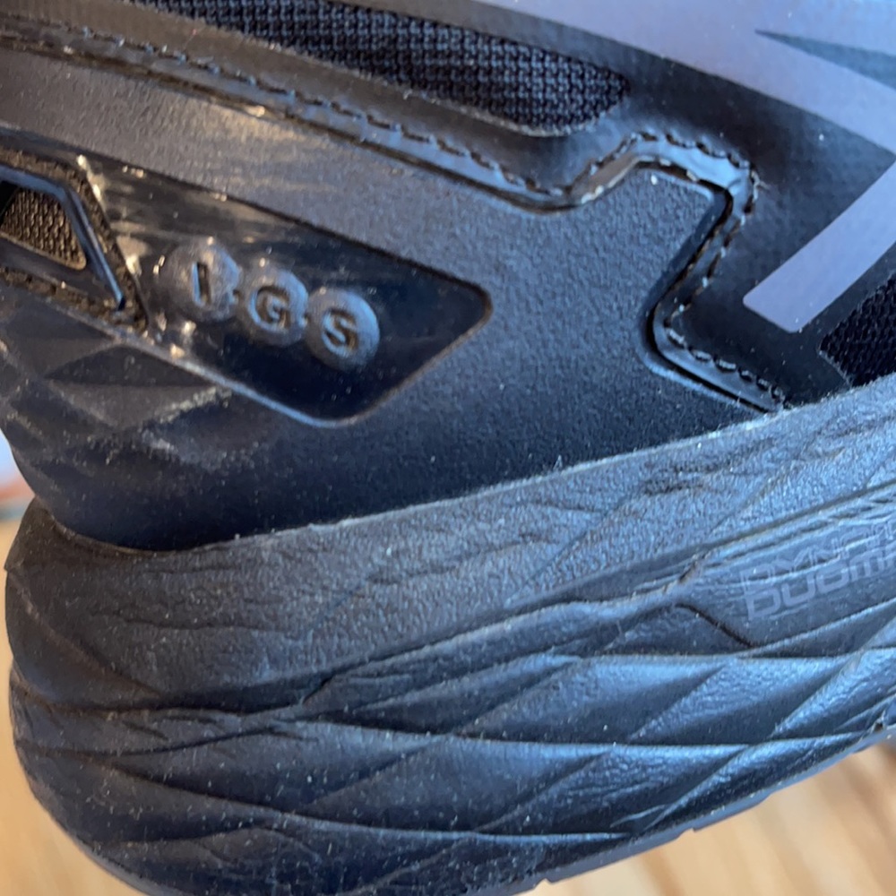 Asics - Picture 7 of 8